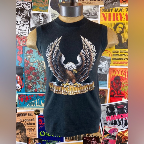 1980’s Vintage single stitched Harley 3D emblem tank